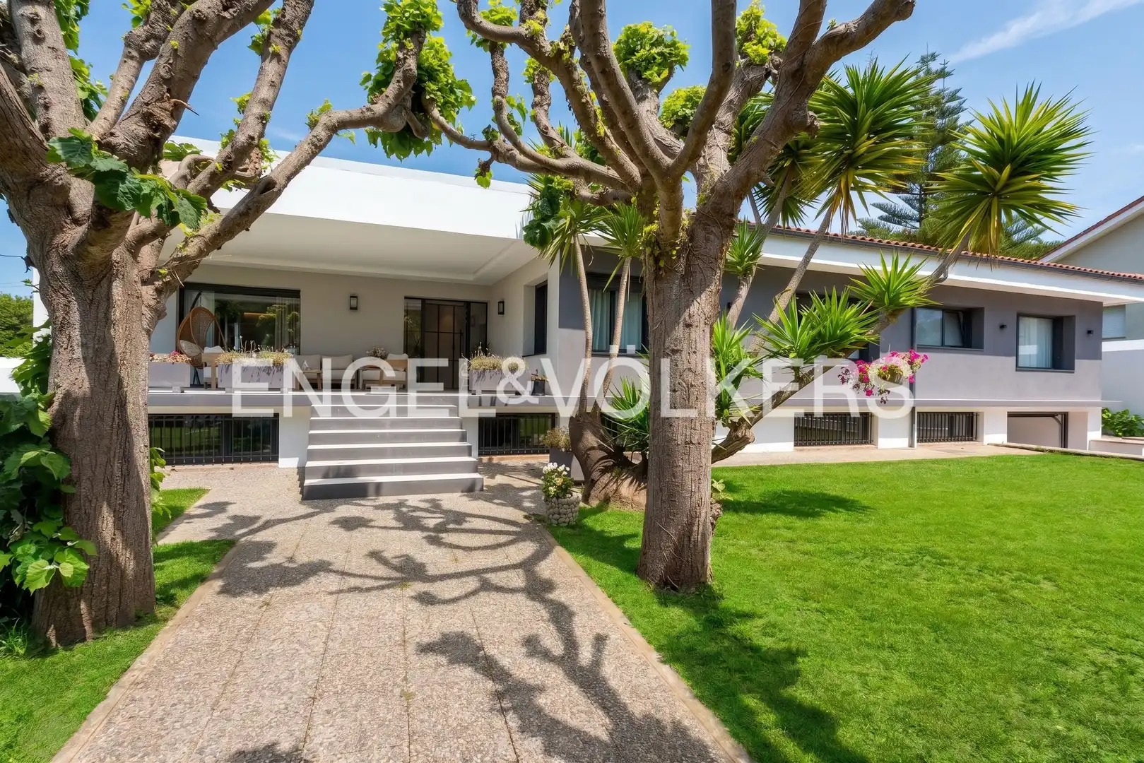Vista exterior de Casa o chalet en venta en Gijón  con Calefacción, Jardín privado y Terraza