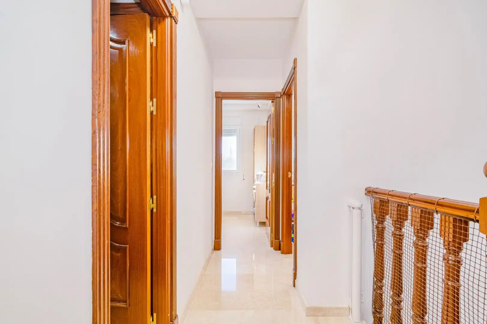 Casa adosada en venta en Calle MAIMONIDES, San Miguel