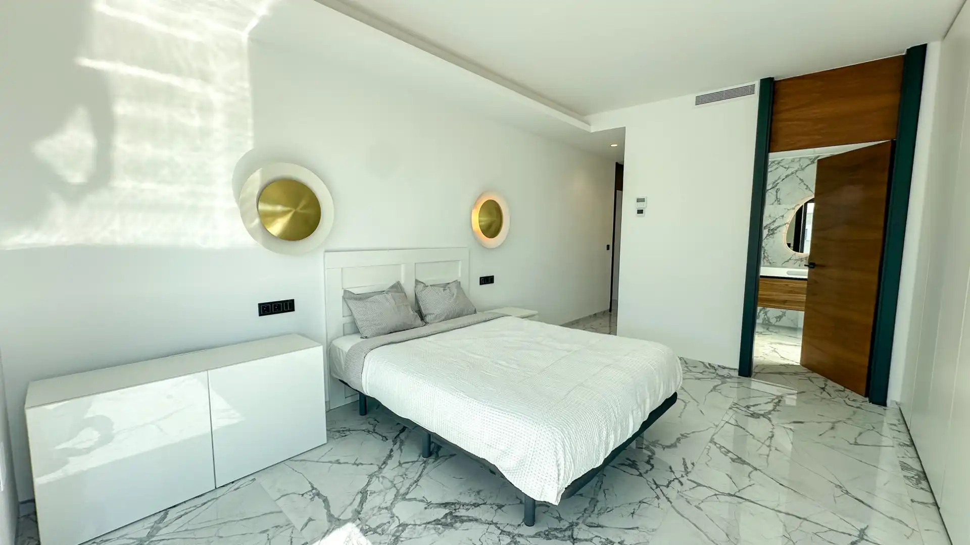 Bedroom of Houses for sale in Orihuela  with Air Conditioner, Swimming Pool and Oven