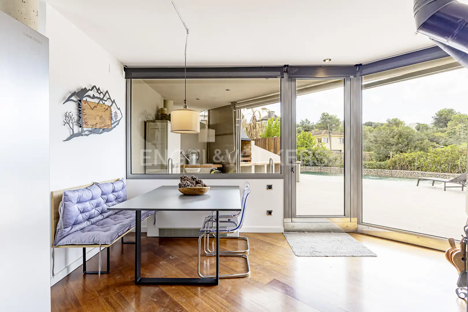 Vista exterior de Casa o chalet en venta en Olèrdola con Calefacción, Jardín privado y Parquet