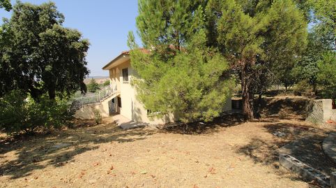 Chalet independiente con gran parcela en Caraquiz, Bild 5