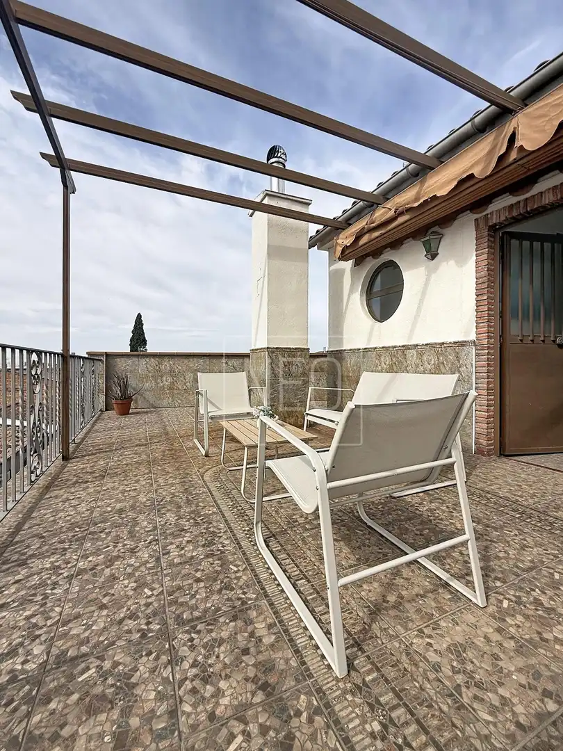 Duplex with terrace for sale in Calle JUAN R JIMENEZ, imagen 2