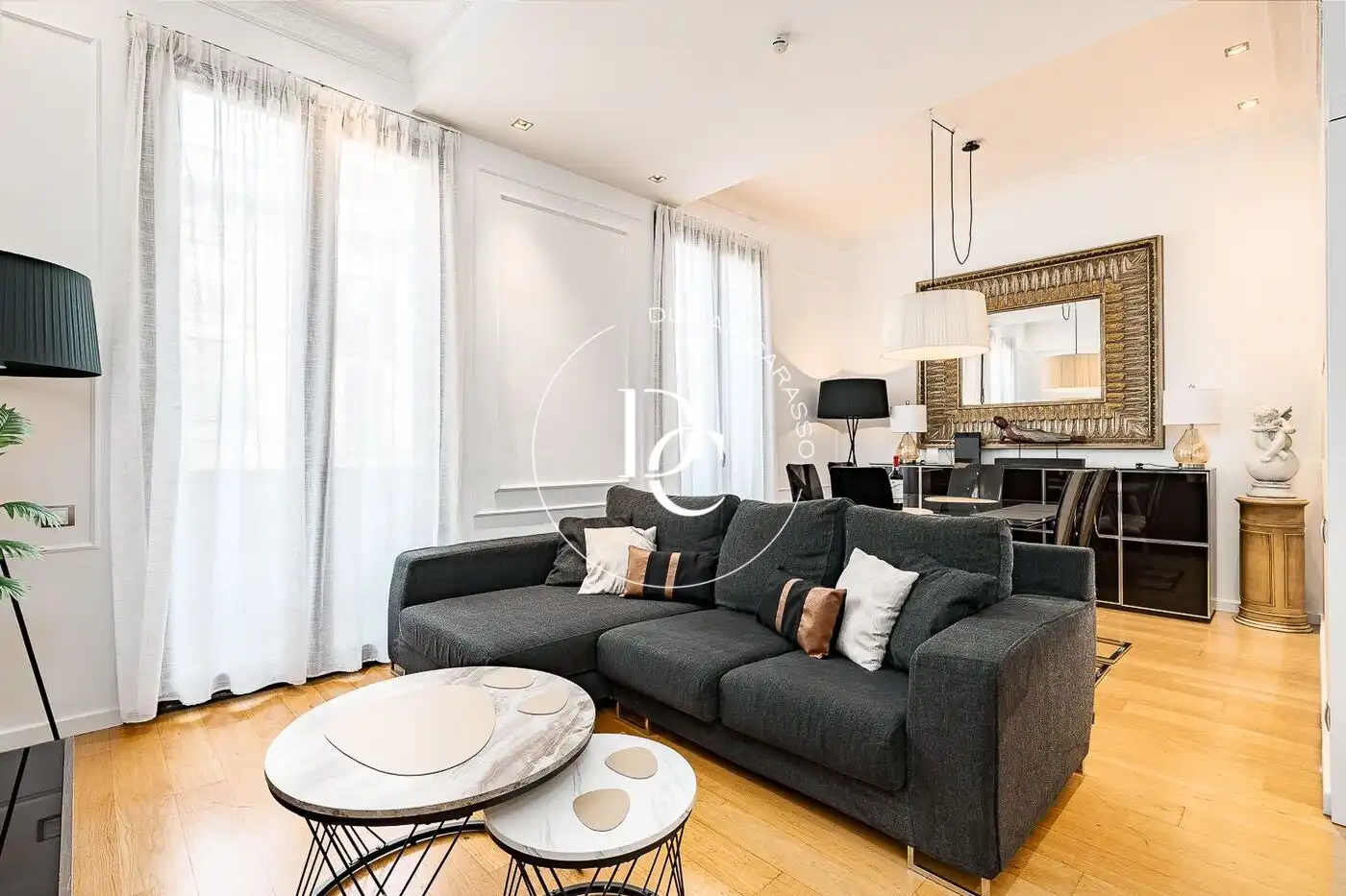 Piso con ascensor en venta en Carrer de Pau Claris, imagen 3