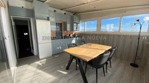 Foto 4 de Ático de alquiler en Ciudad Jardín - Tagarete - El Zapillo, Almería