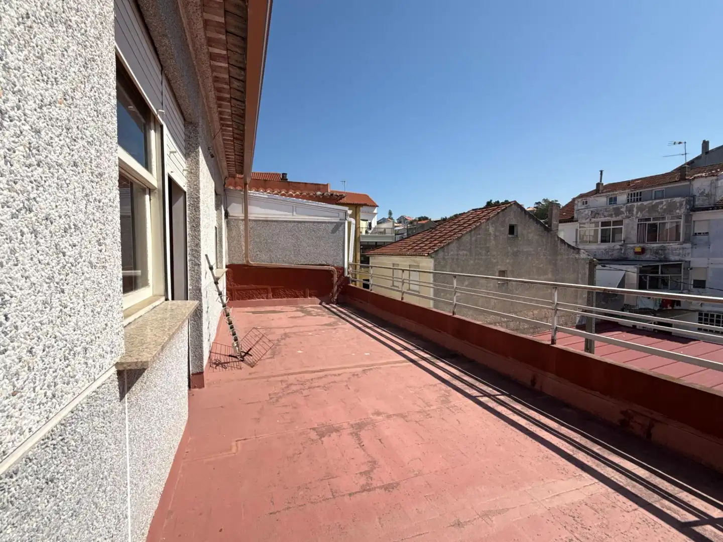 Terrassa de Casa o xalet en venda en Vigo  amb Terrassa i Balcó