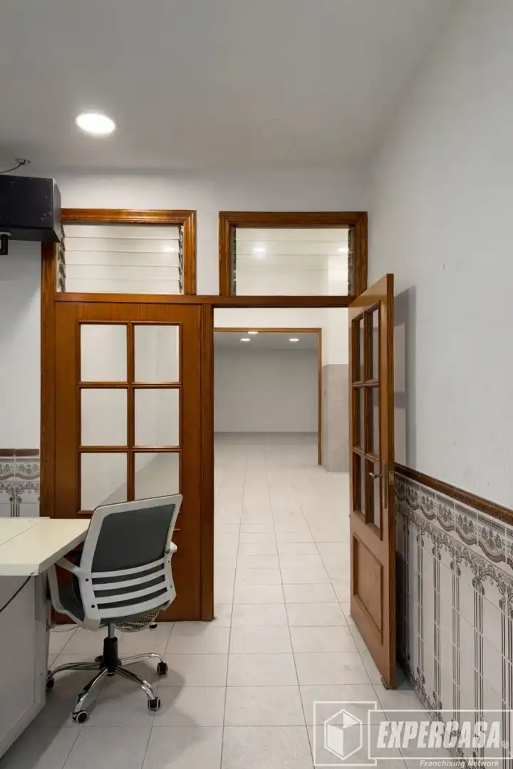 Local en venta en Picassent con Aire acondicionado