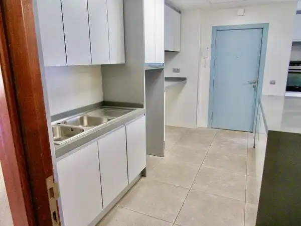 Küche von Wohnung zum Verkauf in Las Palmas de Gran Canaria mit Balkon