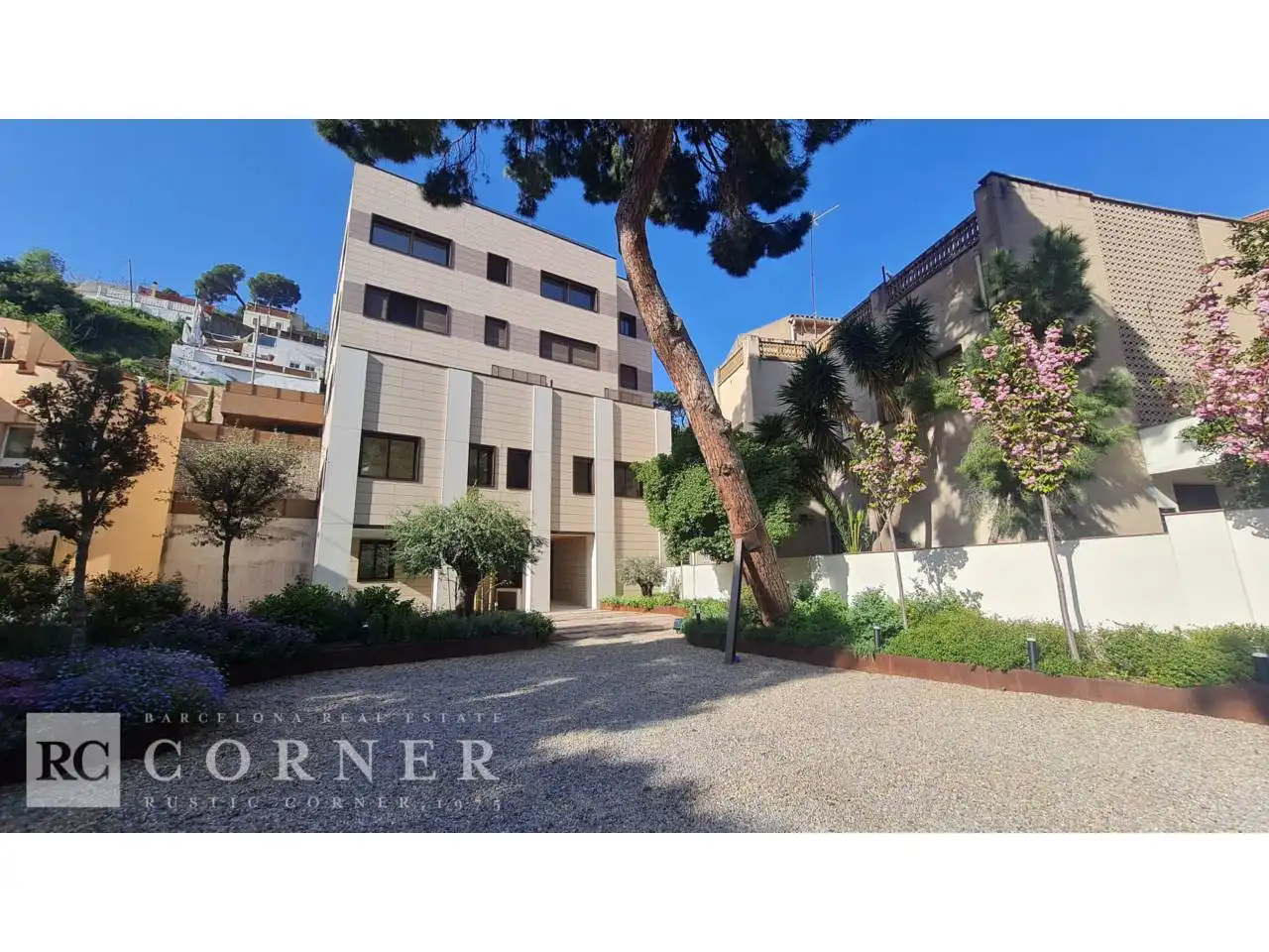 Vista exterior de Piso en venta en Barcelona con Aire acondicionado, Parquet y Terraza