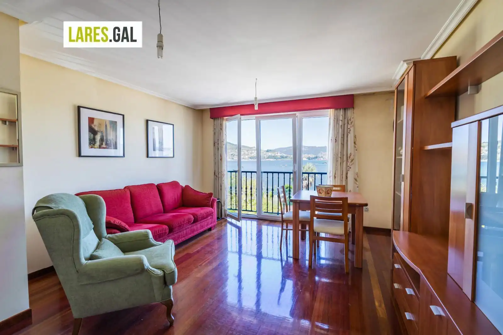 Habitación de Apartamento en venta en Moaña con Calefacción, Trastero y Amueblado