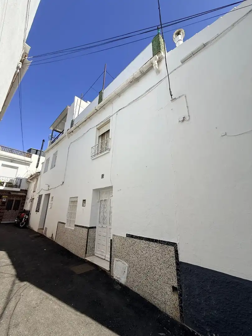 Casa amb jardí en venda a Centro, imagen 5