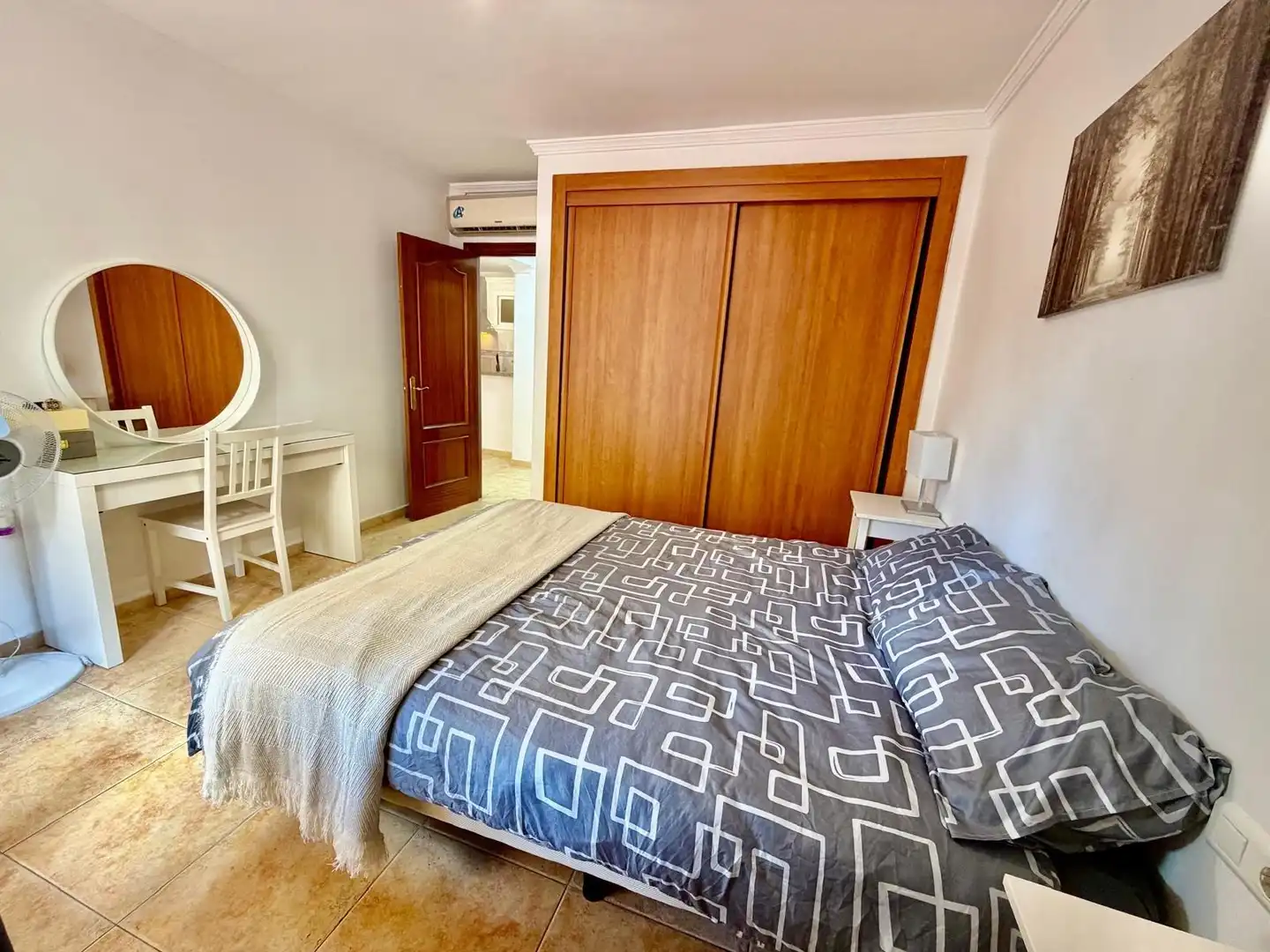 Habitación de Piso en venta en Benalmádena con Aire acondicionado, Calefacción y Jardín privado