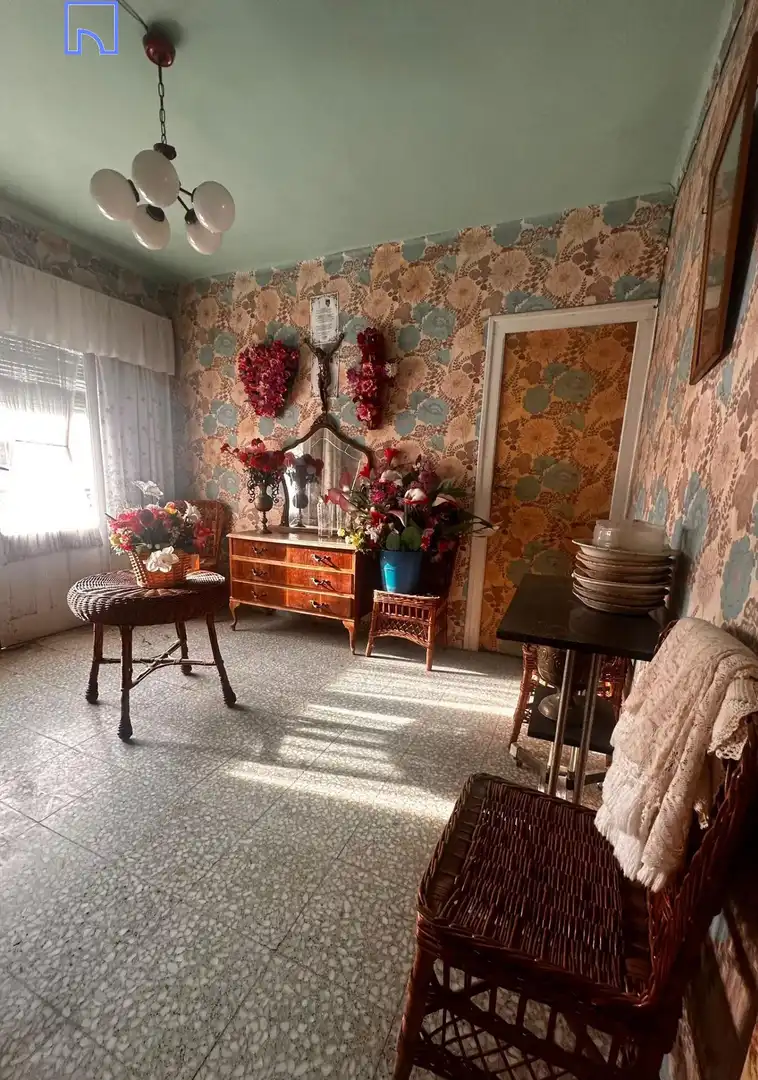 Menjador de Casa o xalet en venda en Cortes amb Aire condicionat, Traster i Balcó