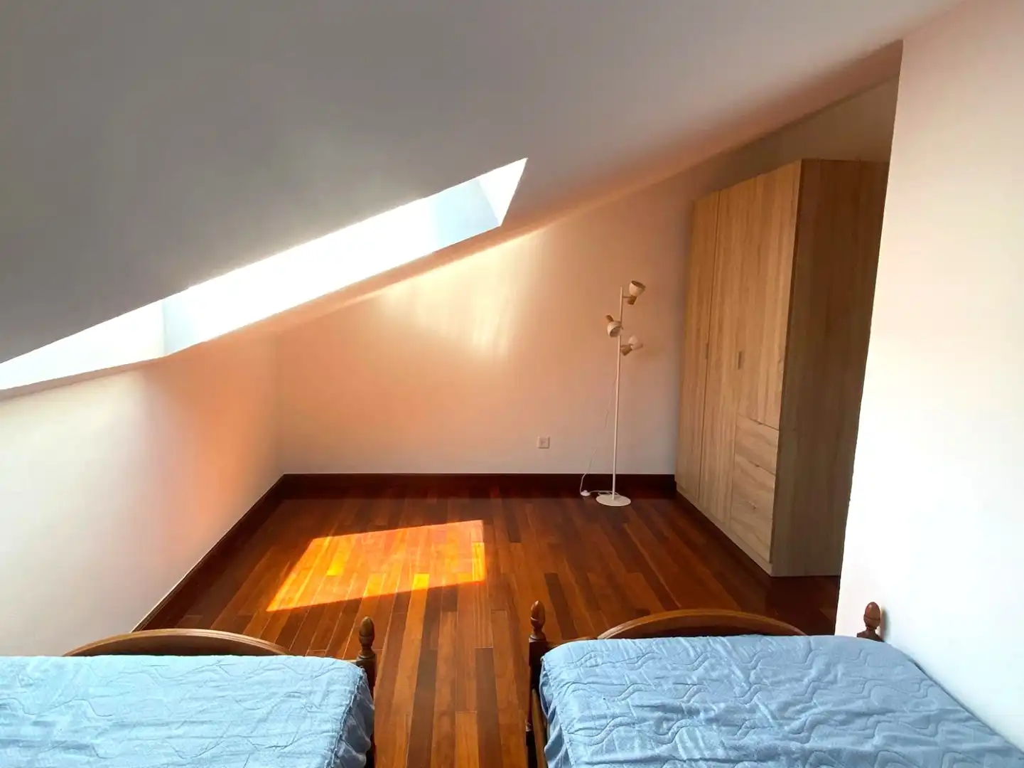 Habitación de Piso en venta en Cartes con Amueblado