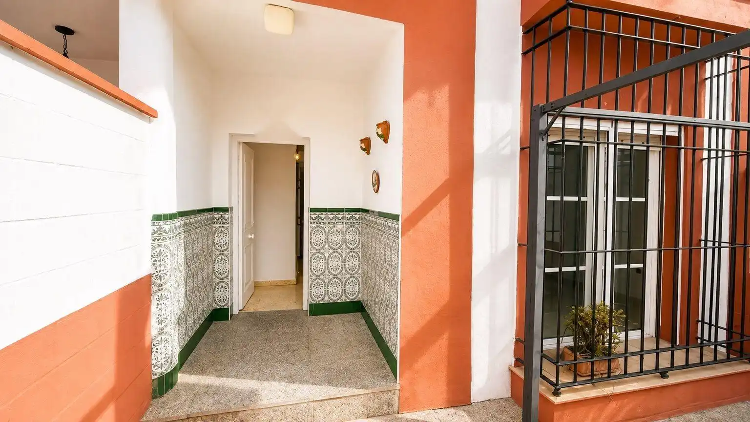 Casa adosada en venta en Chiclana de la Frontera con Jardín privado, Terraza y Trastero