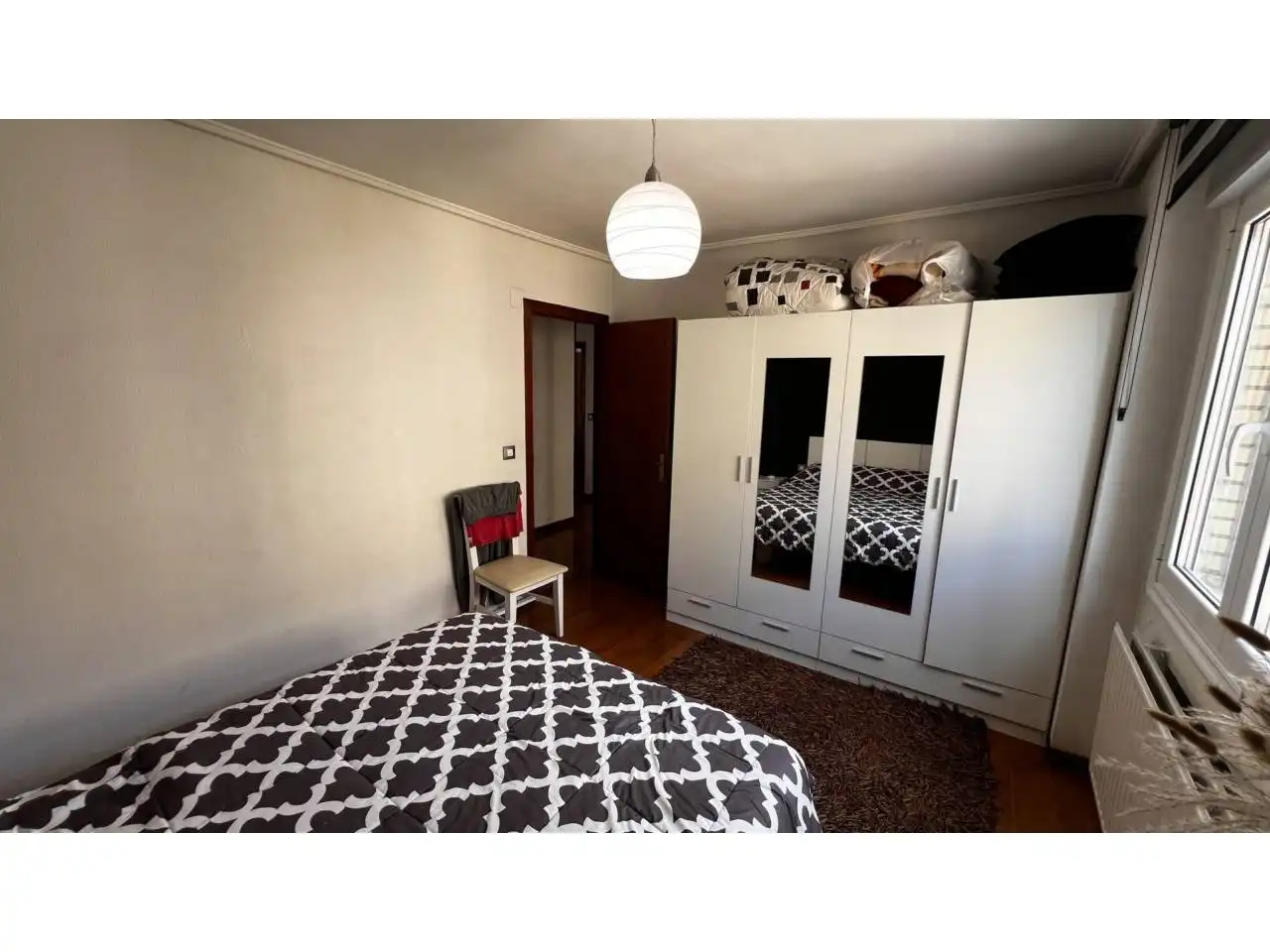Bedroom of Flat for sale in Espinosa de los Monteros  with Heating, Terrace and Furnished