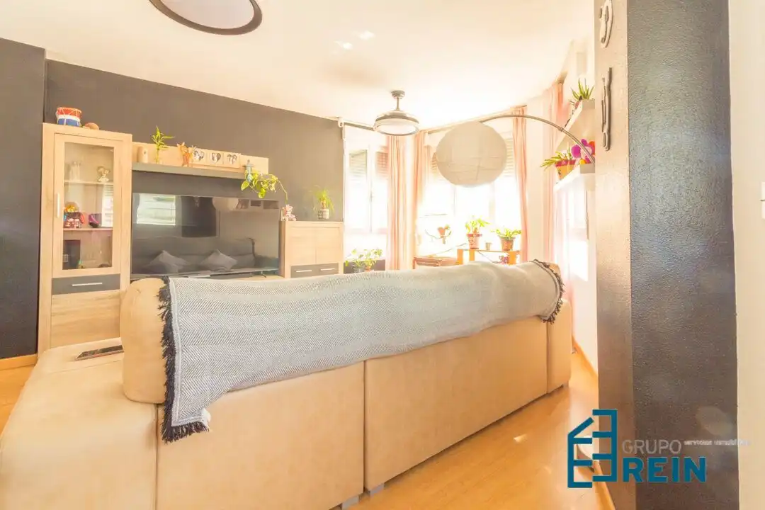 Wohnzimmer von Wohnung zum Verkauf in Cobeja
