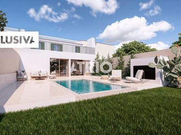 Casa con piscina en venta en Ses Salines Poble