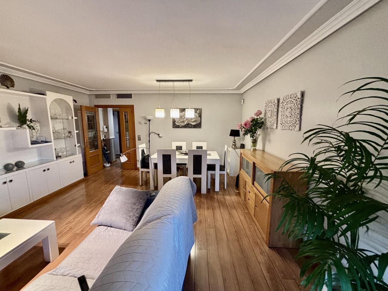 Sala de estar de Piso en venta en  Zaragoza Capital con Aire acondicionado, Calefacción y Terraza