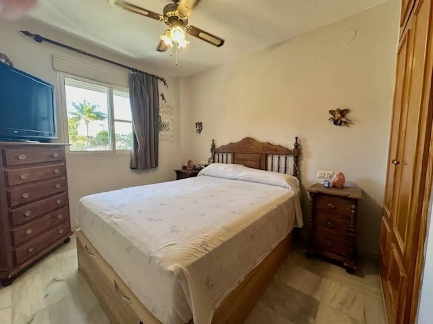 Bedroom of Flat for sale in Marbella  with Air Conditioner and Furnished