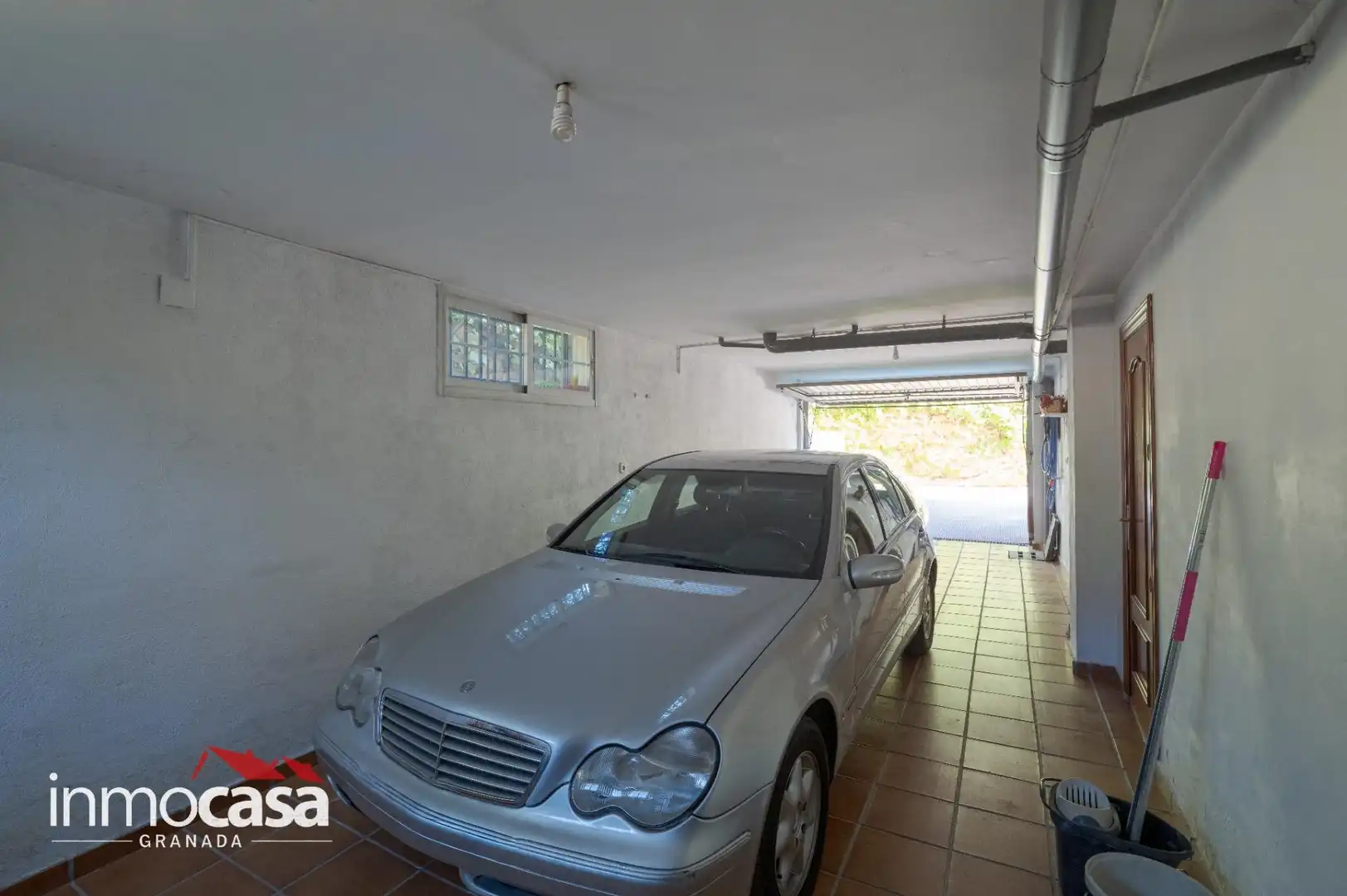 Villa con piscina in vendita a Peligros, imagen 45