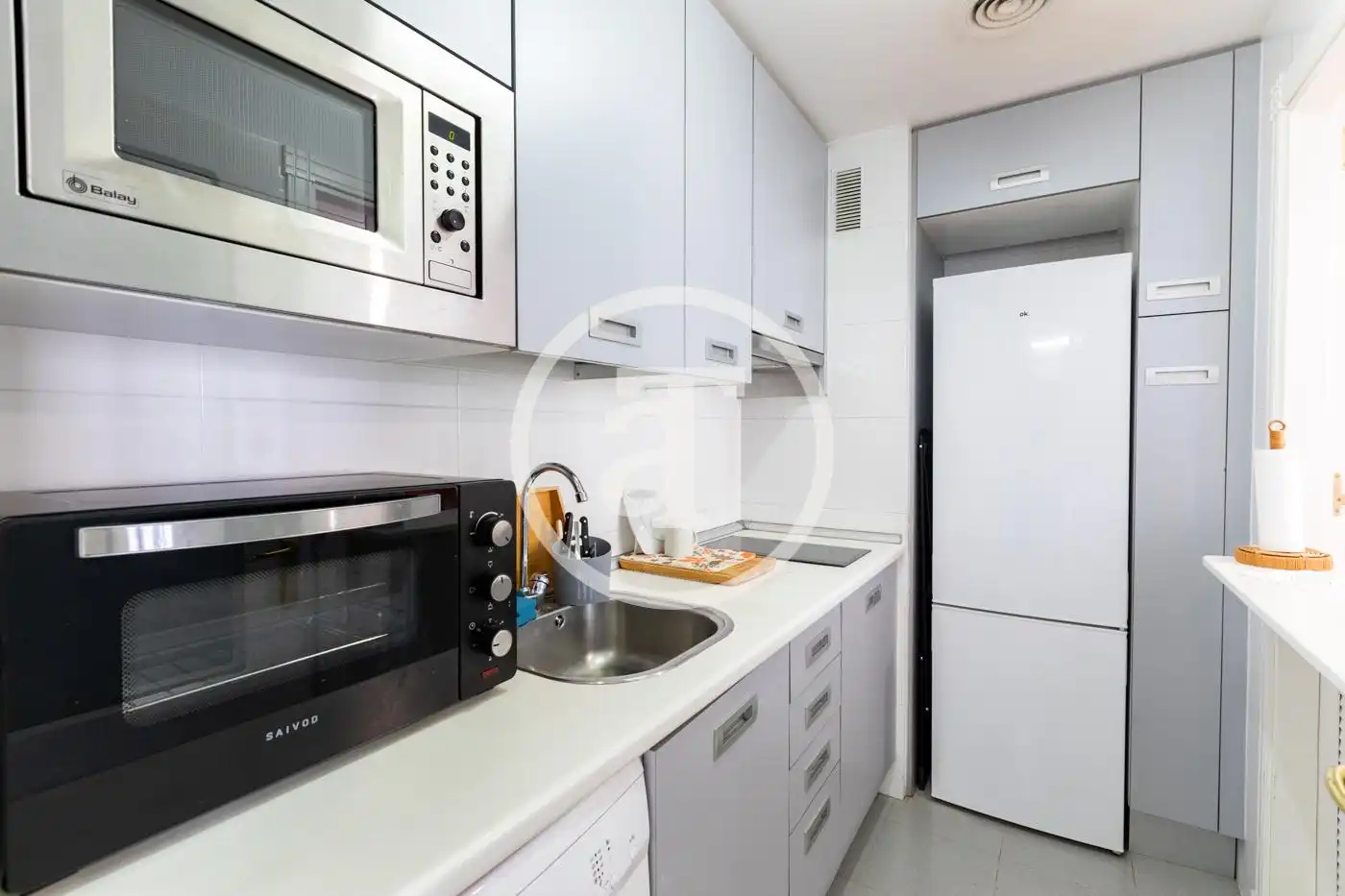 Kitchen of Flat for rent in Madrid  with Air Conditioner, Heating and Furnished