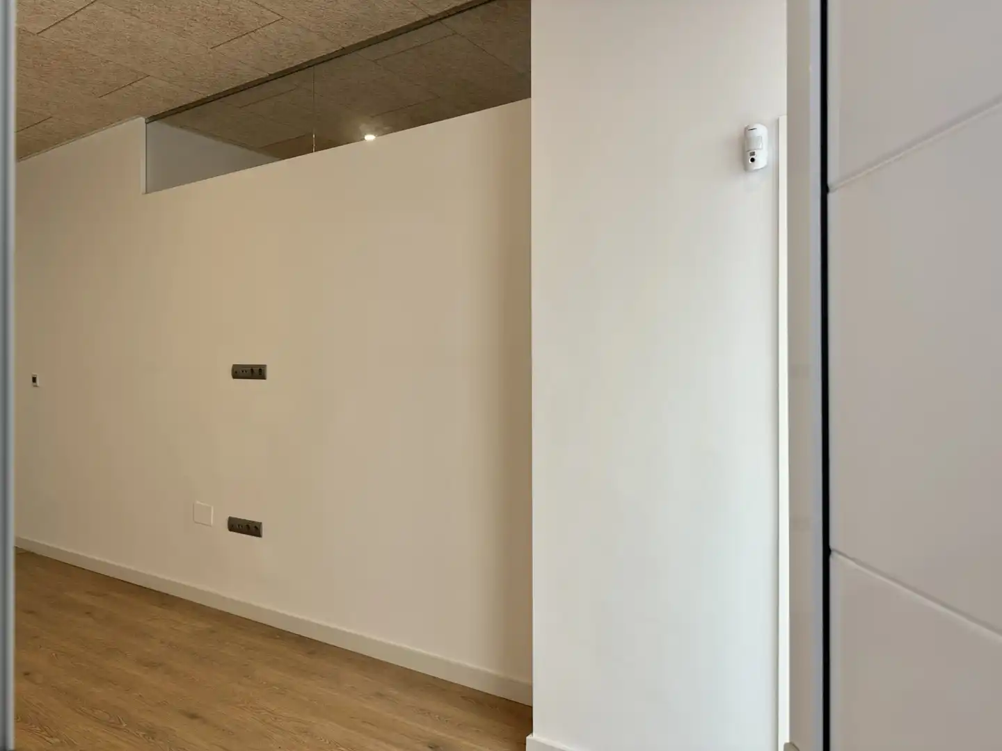 Flat for sale in Vilanova i la Geltrú  with Air Conditioner, Heating and Private garden