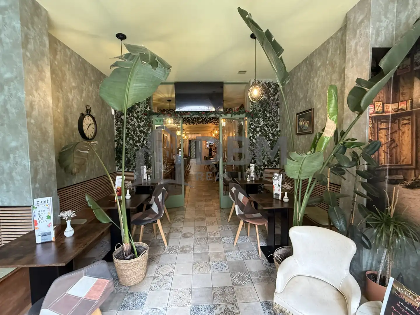 Business premises for transfer in Eixample, imagen 24