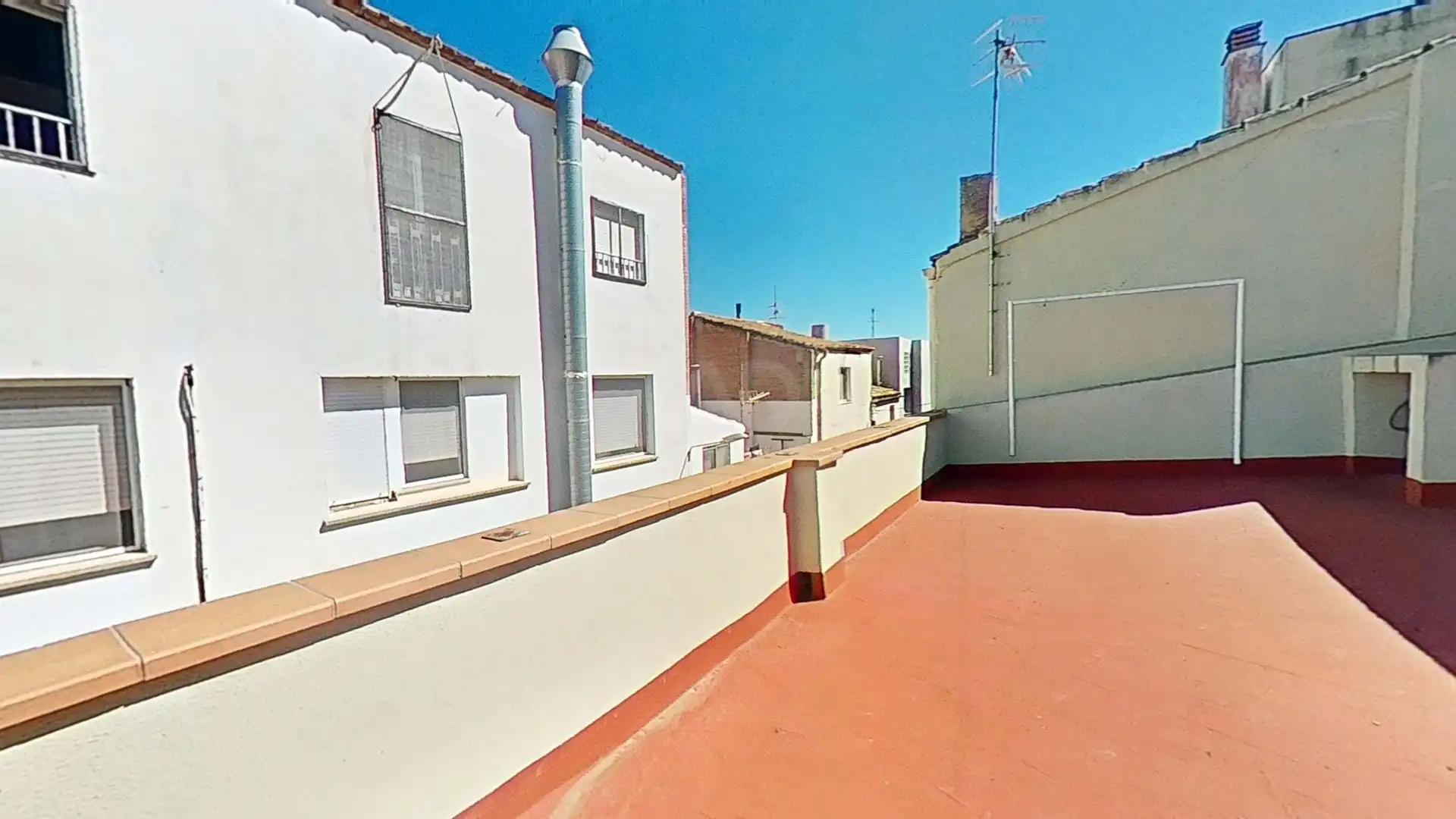 Vista exterior de Casa o xalet en venda en Tortosa amb Calefacció i Terrassa