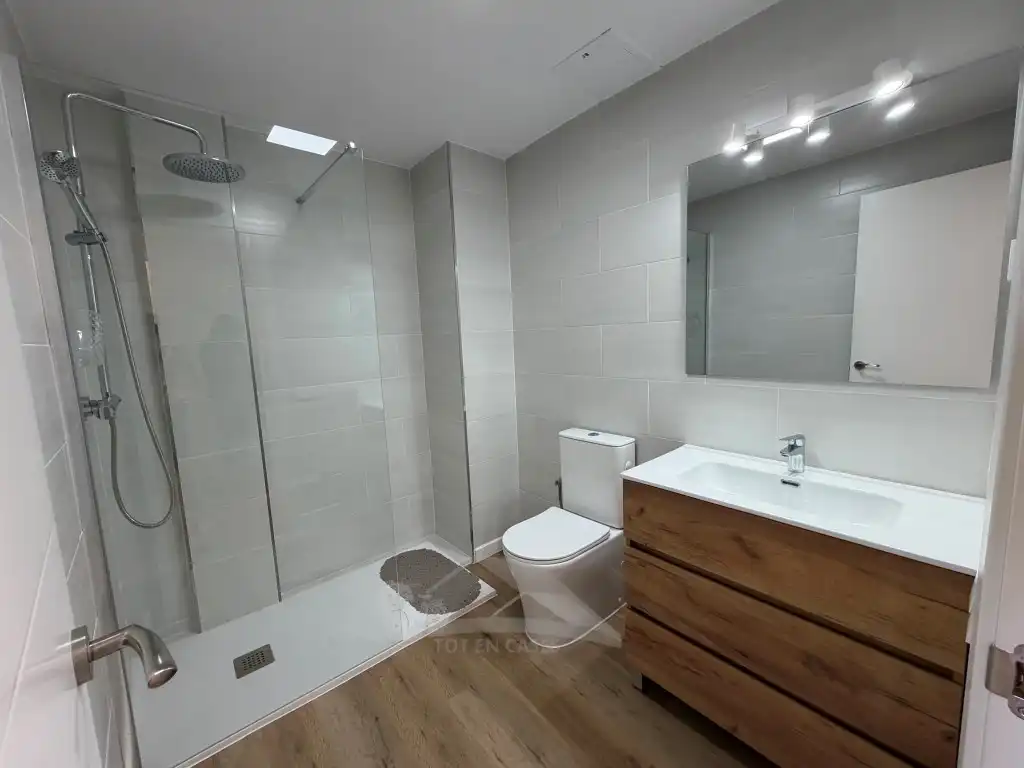 Bany de Casa o xalet en venda en Cambrils amb Piscina comunitària
