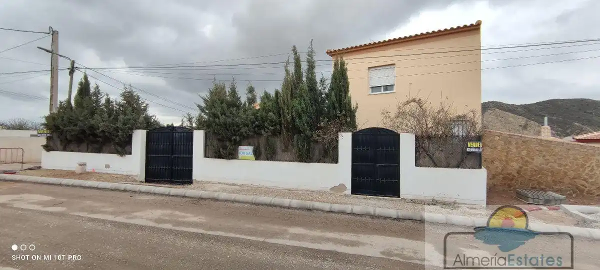 Casa en venda a Arboleas, imagen 2