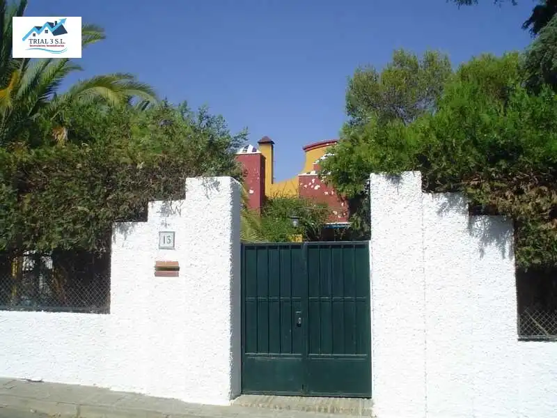 Casa con piscina en venta en Calle CLAVEL DE ANITA