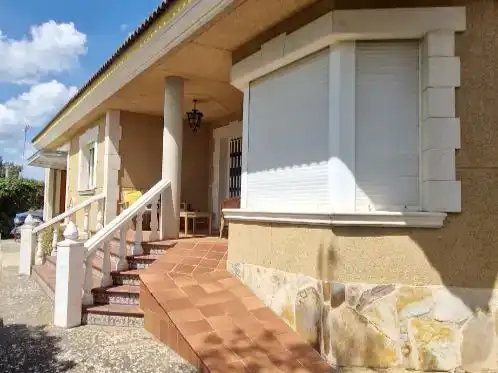 Vista exterior de Casa o xalet en venda en Autilla del Pino amb Jardí privat, Traster i Balcó