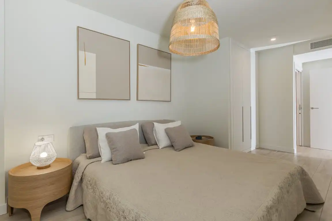 Bedroom of Apartments for rent in Jávea / Xàbia  with Air Conditioner, Storage room and Sauna
