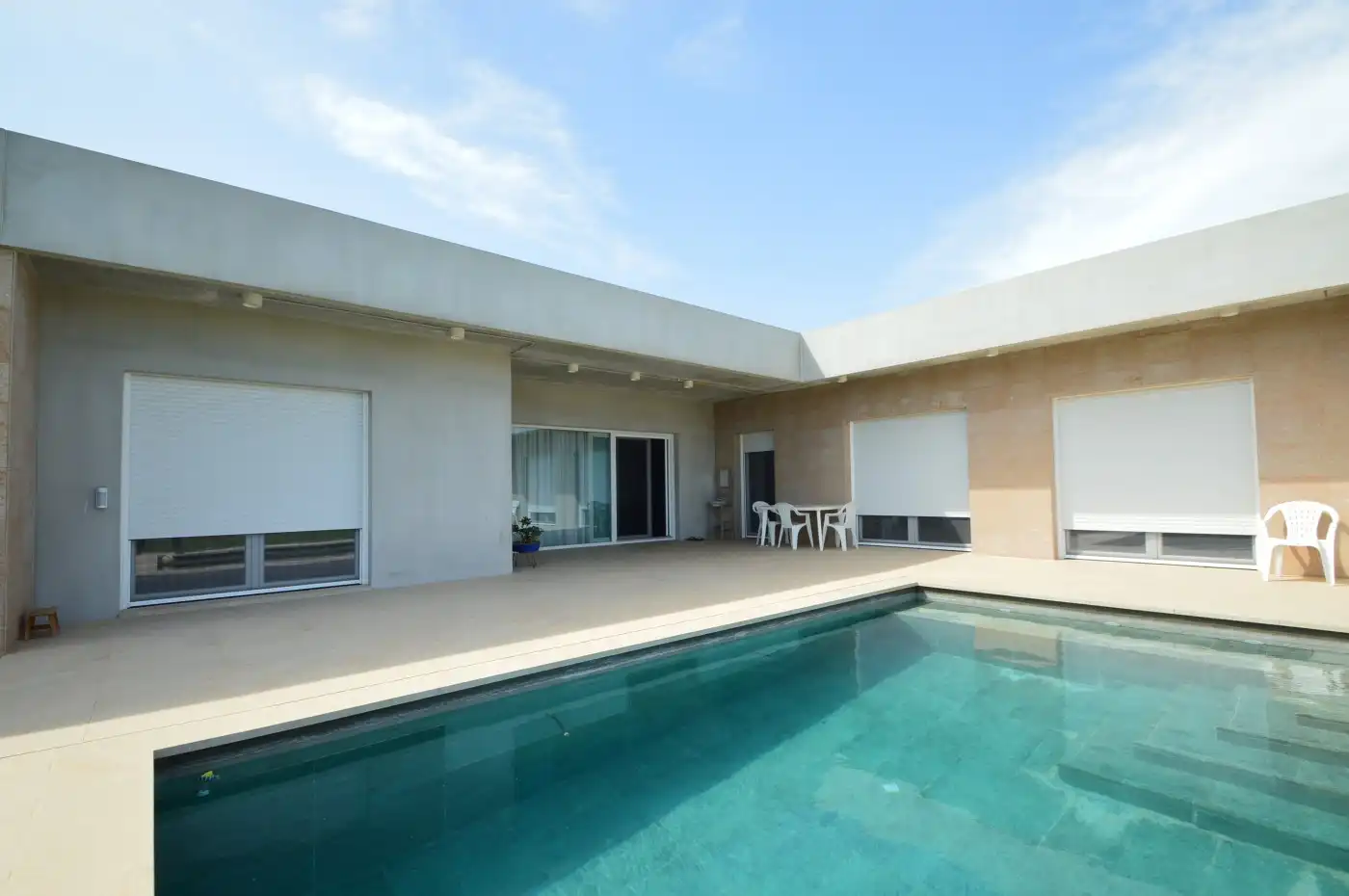 Piscina de Casa o xalet en venda en Vinaròs amb Aire condicionat, Calefacció i Jardí privat