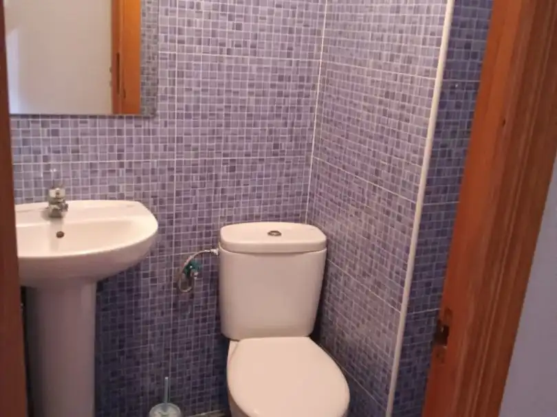 Badezimmer von Wohnung zur Miete in Centro