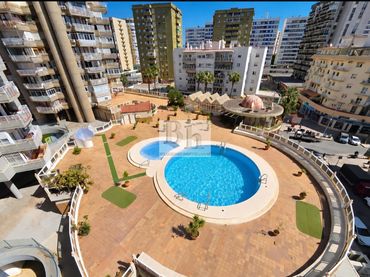 Piso con piscina en venta en Centro