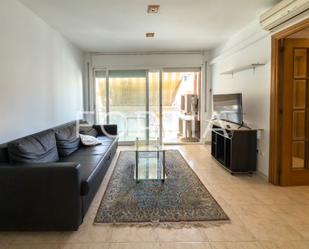 Living room of Flat to rent in Pineda de Mar  with Air Conditioner, Heating and Furnished