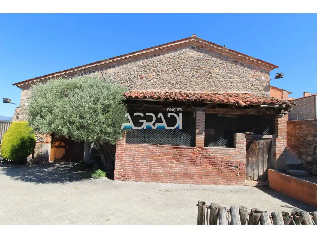 Local comercial de lloguer a CAN LLANÇA s/n, imagen 3