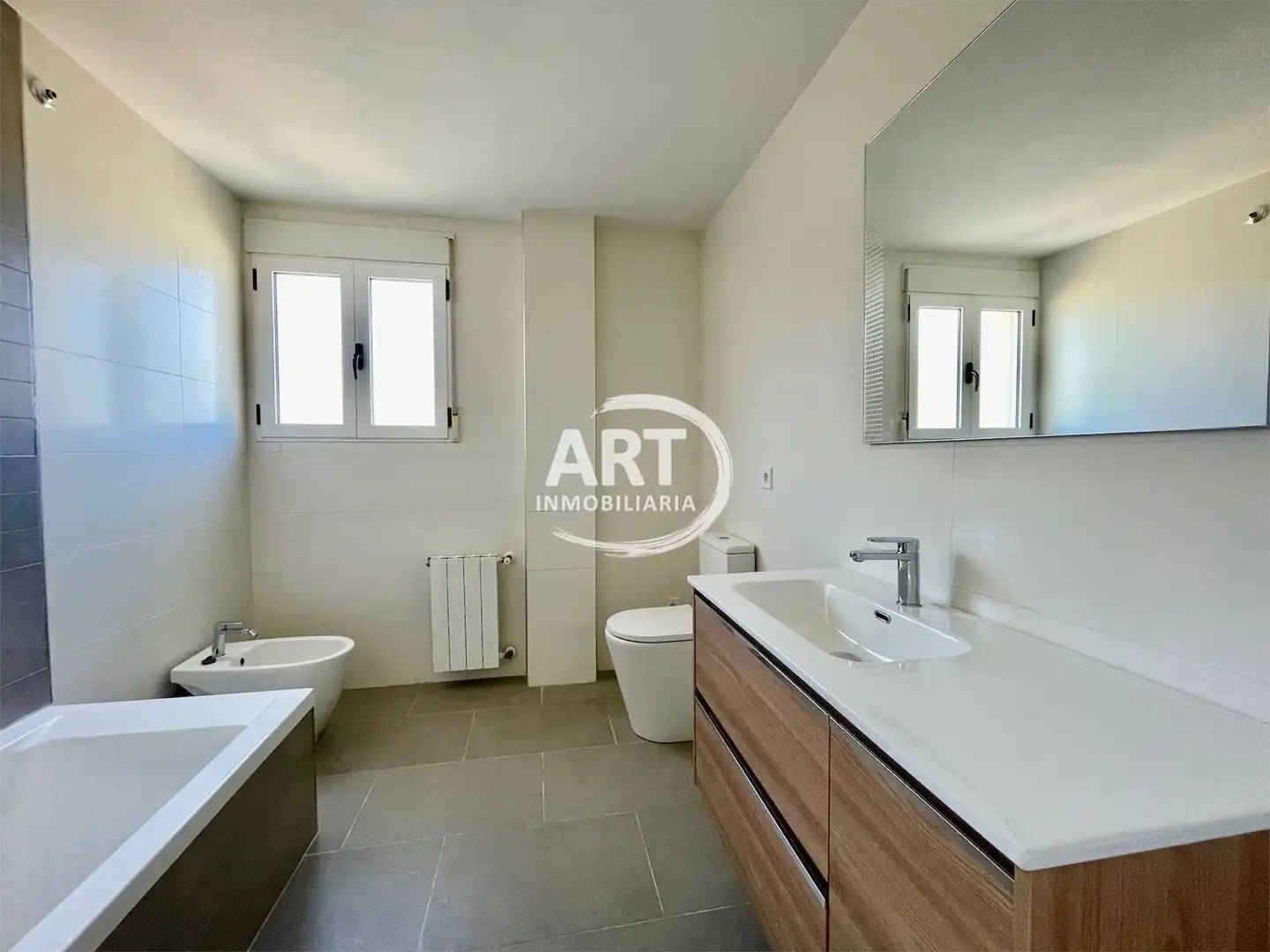 Baño de Casa o chalet de alquiler en San Antonio de Benagéber con Aire acondicionado, Calefacción y Terraza