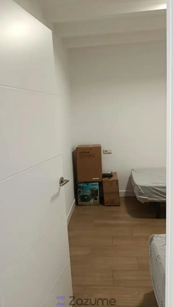 Habitación de Piso de alquiler en Pizarra con Aire acondicionado, Calefacción y Jardín privado