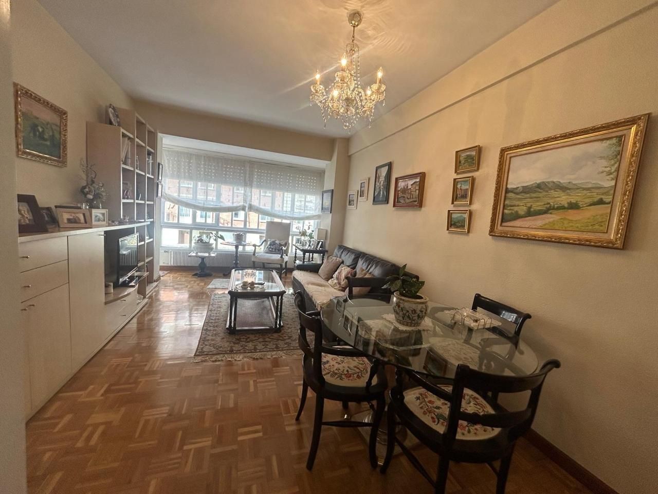 Sala d'estar de Pis en venda en Vitoria - Gasteiz amb Calefacció i Terrassa