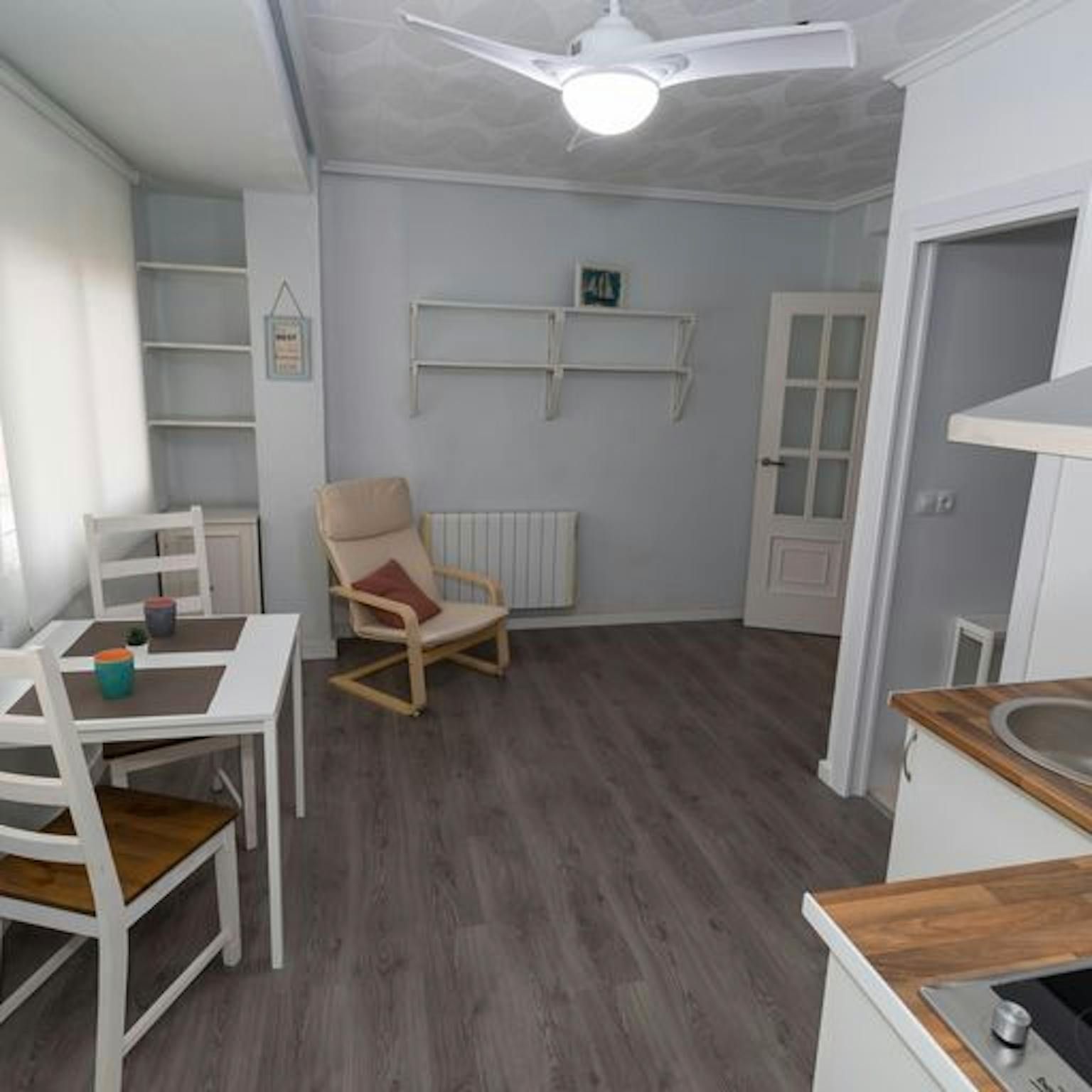 Living room of Flat to rent in  Valencia Capital  with Furnished, Washing machine and TV