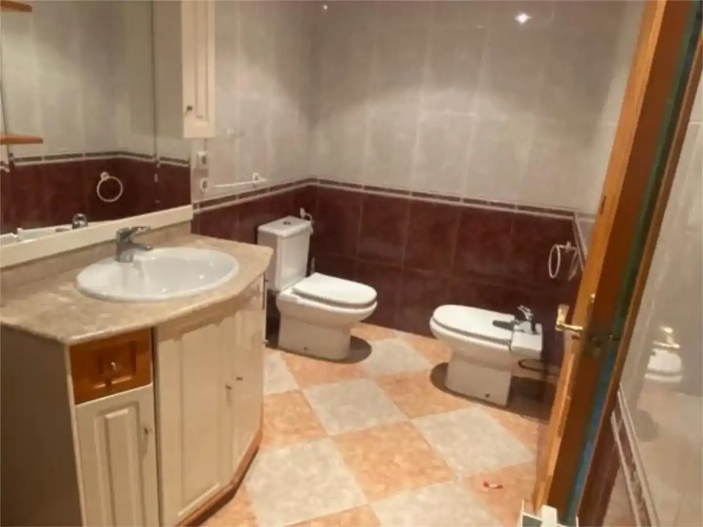 Baño de Piso en venta en Cehegín con Aire acondicionado y Balcón