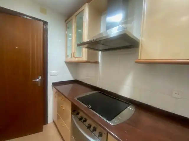 Cocina de Piso en venta en Barcelona con Calefacción