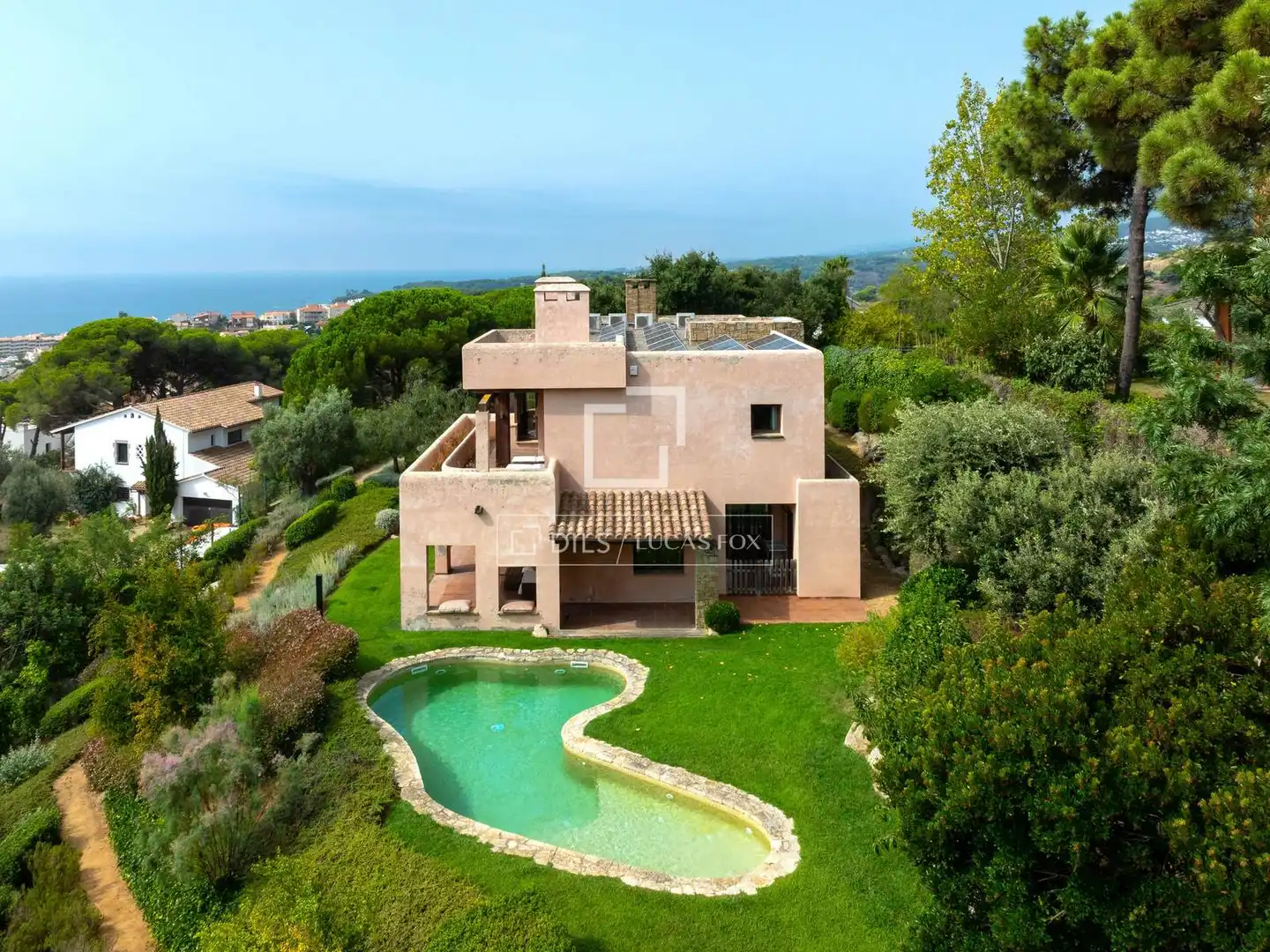 Villa avec terrasse à vendre à Urbanitzacions