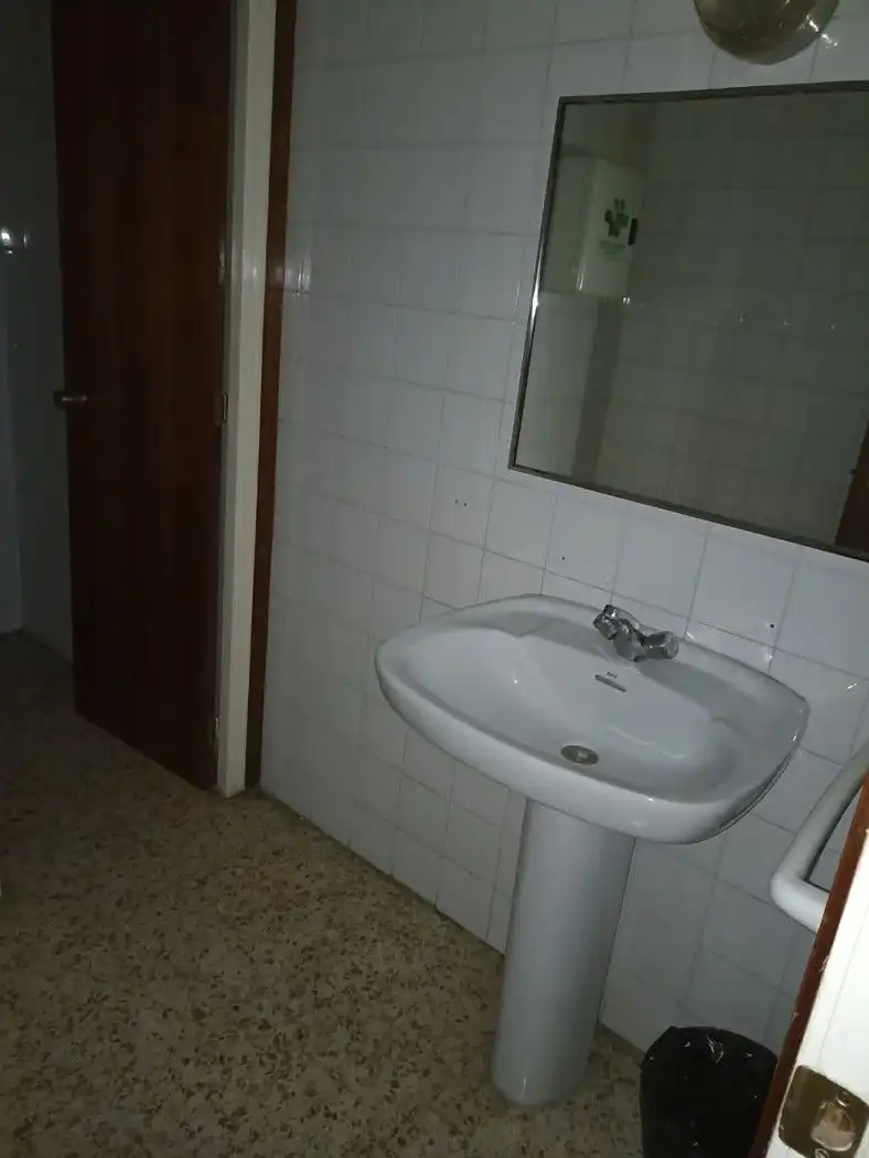 Local comercial en alquiler en Berga, imagen 7