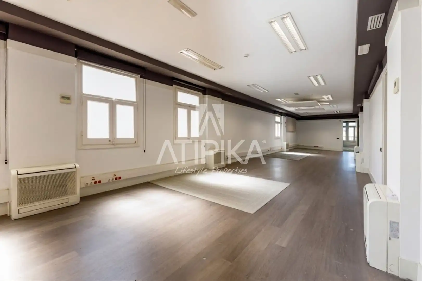 Office for rent in Eixample