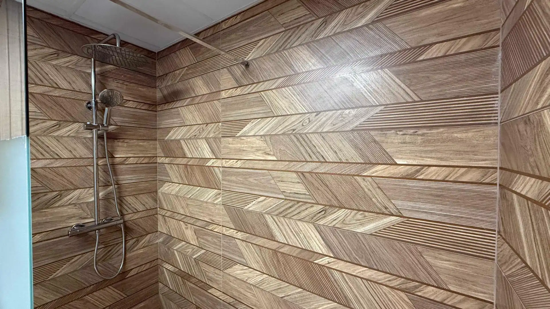 Bathroom of Flat for sale in Deltebre  with Air Conditioner, Heating and Terrace