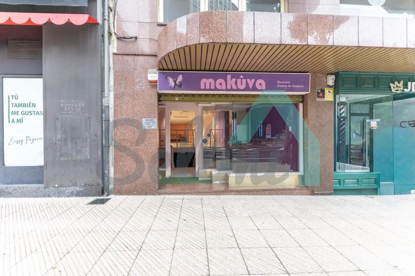 Gewerbefläche zur Miete in Avenida de Galicia