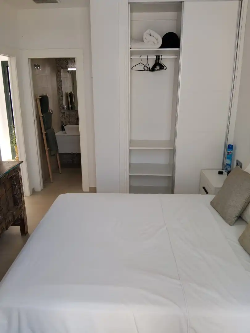 Dormitori de Casa o xalet en venda en Daya Nueva amb Aire condicionat, Calefacció i Jardí privat